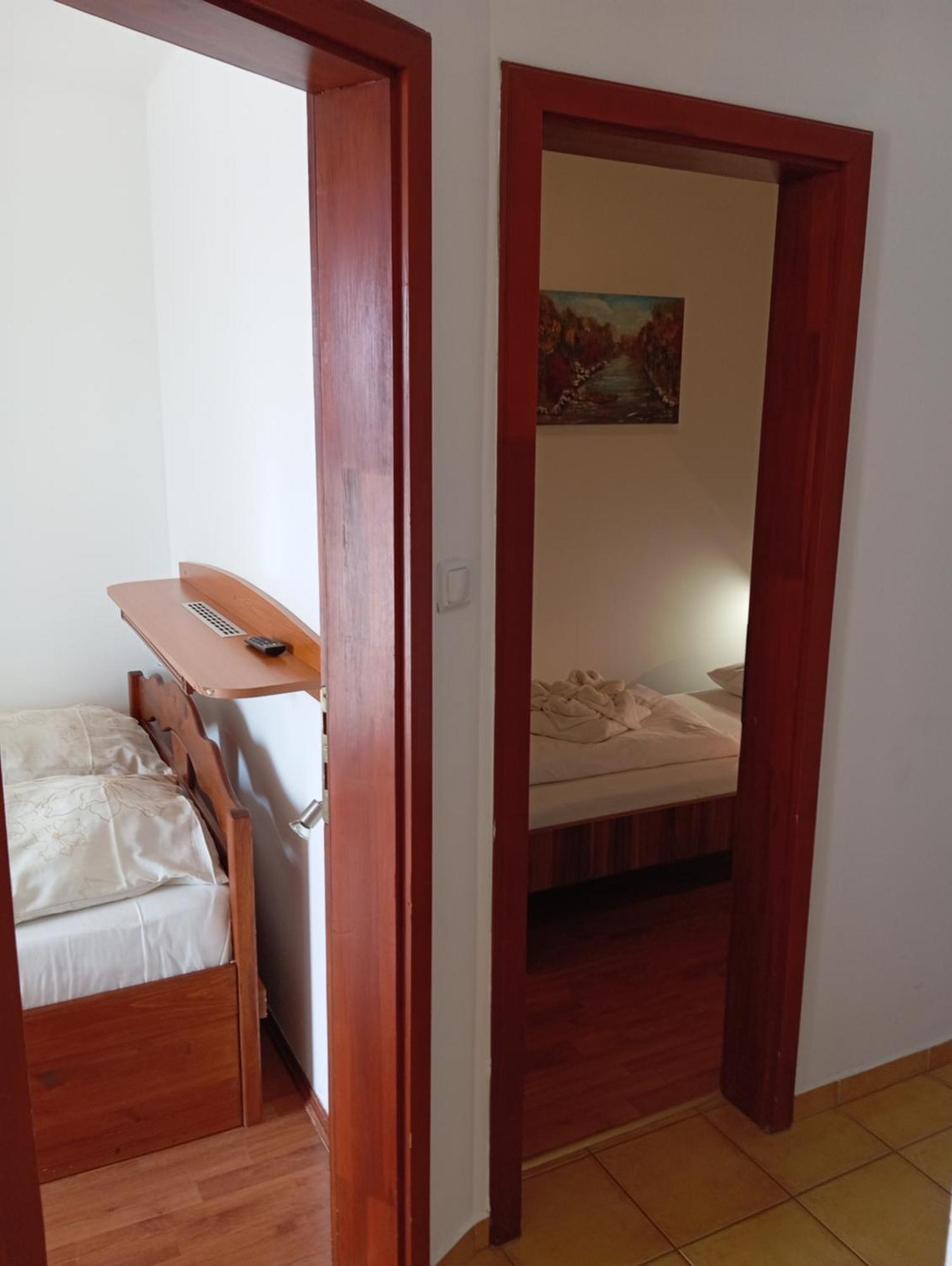 Margareta Apartman Es Ueduelohaz Bogács Buitenkant foto